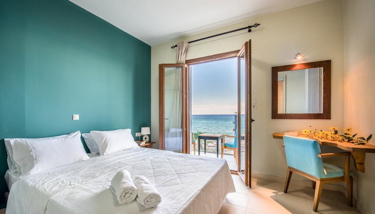 Porto Zorro Beach Hotel